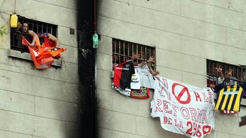 carcel de devoto: presos iniciaron una huelga de hambre carcel de devoto: presos iniciaron una huelga de hambre