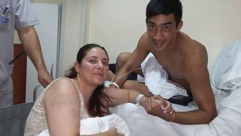 emotivo reencuentro de los dos policias baleados por los profugos del triple crimen en ranchos emotivo reencuentro de los dos policias baleados por los profugos del triple crimen en ranchos