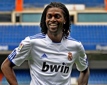 El pedido de Olimpia de Paraguay a sus hinchas para sumar a Emmanuel Adebayor
