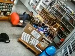 Una mujer mató a un ladrón que había entrado a robar en su tienda