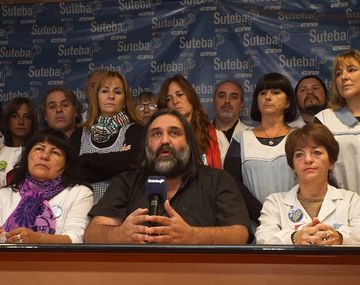 Baradel lno descartó nuevas medidas de fuerza