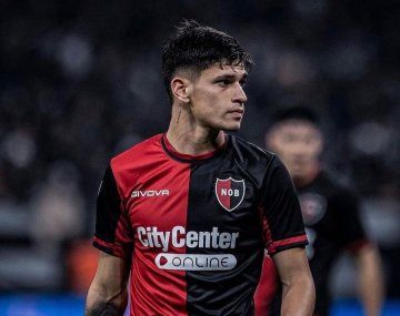 Boca quiere a un juvenil de Newells: el trueque de futbolistas que propuso