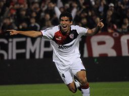 newells cumplio la logica y derroto a deportivo armenio newells cumplio la logica y derroto a deportivo armenio