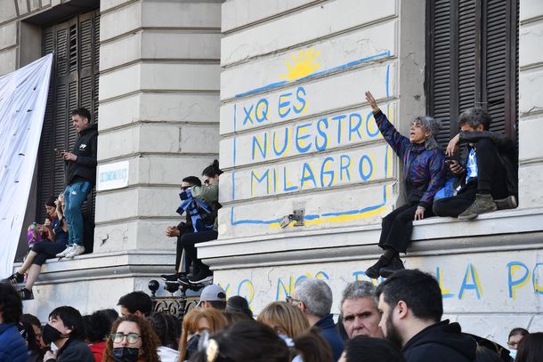 Marcha en apoyo a Cristina Kirchner en Plaza de Mayo