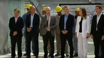 Macri, Larreta y Vidal inauguraron un centro de transbordo en Constitución Macri, Larreta y Vidal inauguraron un centro de transbordo en Constitución