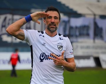 Pavone volvió a Quilmes y sorprendió a todos los hinchas: los detalles