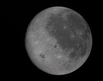 La misión Artemis II de la NASA sobrevuela la Luna: a qué hora y cómo verlo en vivo