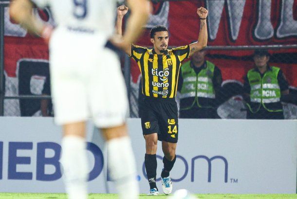 Independiente cayó en su visita a Guaraní por la Copa Sudamericana 2025