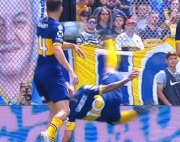 Boca golea a Arsenal en La Bombonera con goles de Tevez