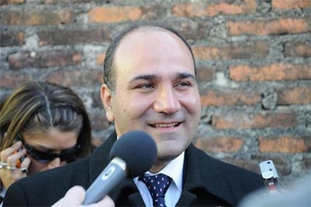 Manzur