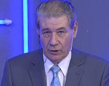 El emocionante relato de Víctor Hugo del despegue del avión que fue a buscar la vacuna