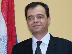 Curioso caso: quiere irse del Gobierno pero Milei no le acepta la renuncia