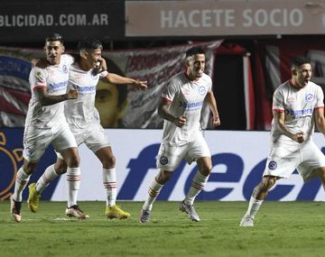 Argentinos goleó a Belgrano de Córdoba