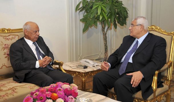 Tras una sangrienta jornada, Egipto tiene nuevo premier