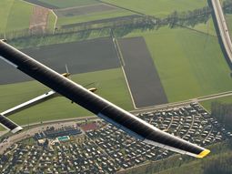 el solar impulse ii llego a china el solar impulse ii llego a china