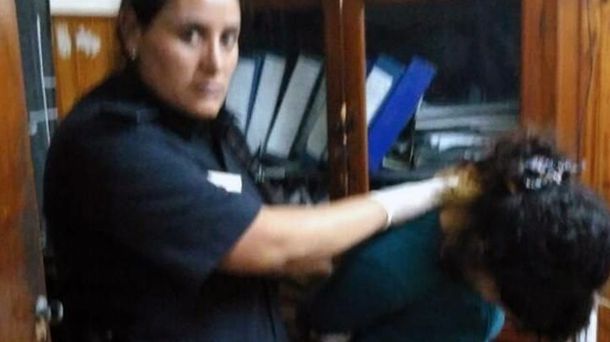 La joven quedó detenida