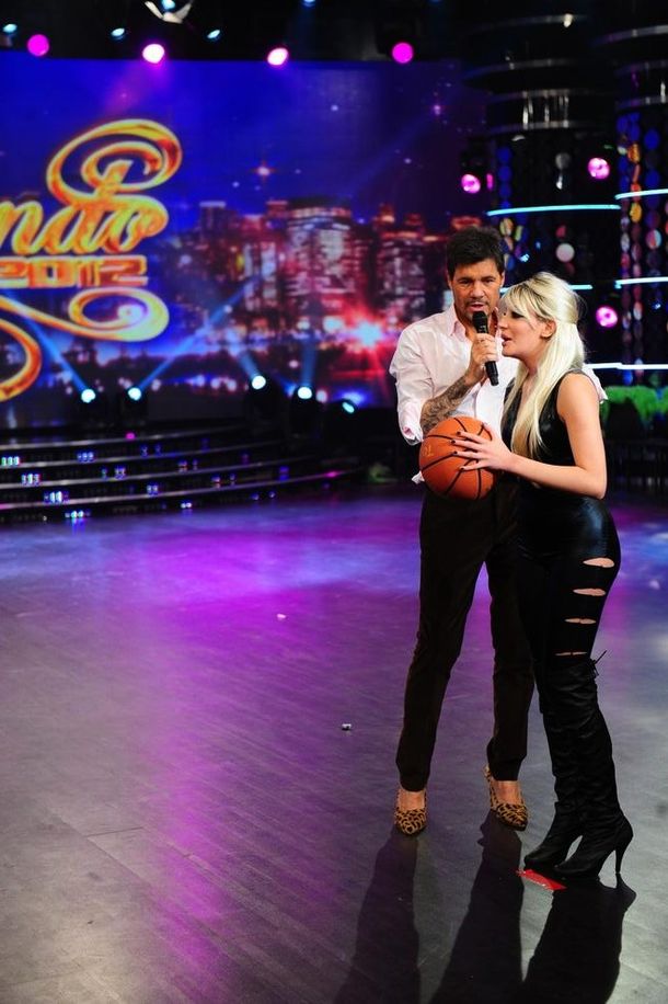 Charlotte Caniggia desafió a Tinelli al básquet