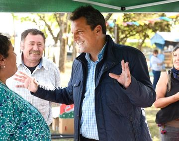 Massa: Macri bordea el ridículo anunciando cosas cuando la mayoría ya eligió otro camino