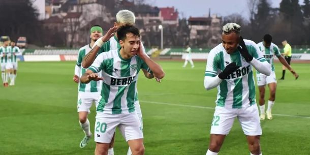 Sebastián Villa se va del FC Beroe y abrió la puertas a su futuro: ¿dónde jugará?