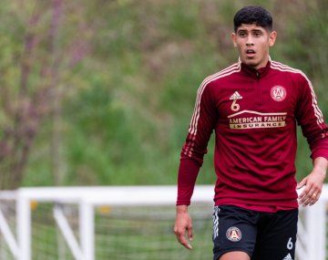 Alan Franco hizo enojar a los hinchas de Independiente