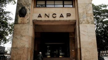 Ancap busca la asociación con empresas privadas para el negocio del portland y la cal en Uruguay. Ancap busca la asociación con empresas privadas para el negocio del portland y la cal en Uruguay.