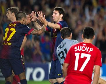 Otra vez Messi: anotó dos goles y salvó al Barcelona