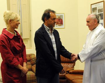 El Papa llamó a Scioli para solidarizarse por la tragedia