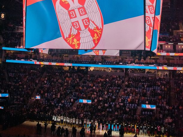 Homenaje y récord: la tremenda marca que rompió Golden State Warriors