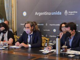 Expertos le pidieron al Gobierno profundizar los controles y bajar aún más la circulación