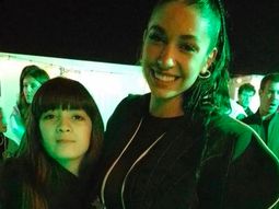 Morena la miedosa cumplió el sueño de conocer a María Becerra y el público enloqueció