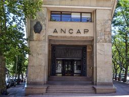 Ancap alcanzó un equilibrio en el mercado monopólico durante el tercer trimestre del año. Ancap alcanzó un equilibrio en el mercado monopólico durante el tercer trimestre del año.