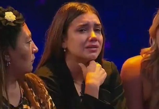 La angustia de Lola en Gran Hermano: su novio no apareció en los saludos familiares