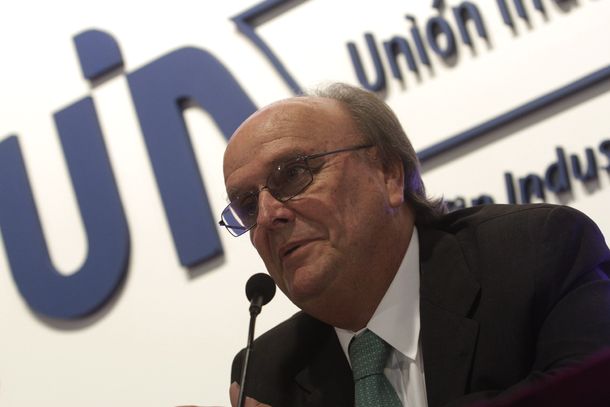 De Mendiguren, a favor de un líder de la CGT industrial