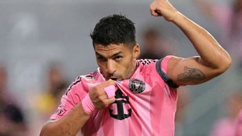 luis suarez elogio a lionel messi tras su doblete en la mls: es admirable luis suarez elogio a lionel messi tras su doblete en la mls: es admirable
