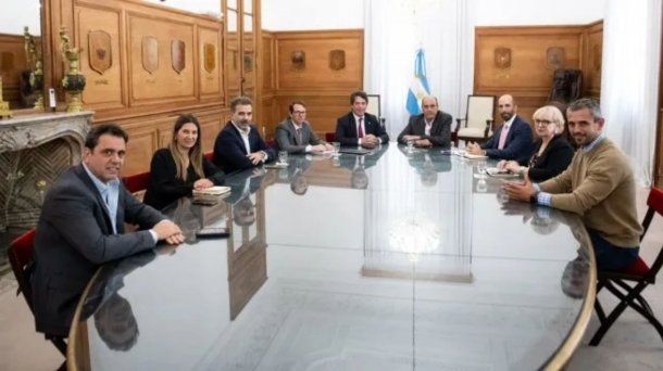 Nueva Ley Ómnibus: el Gobierno se reunió con diputados del PRO y evalúa incluir la reforma laboral