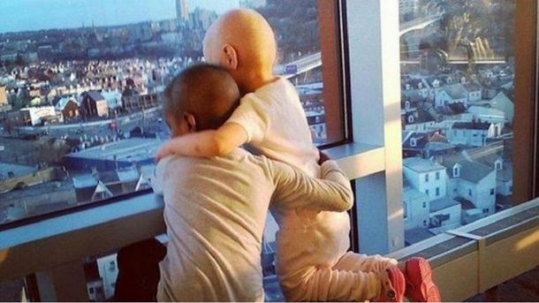 Conocé a las nenas que se hicieron mejores amigas peleando contra el cáncer