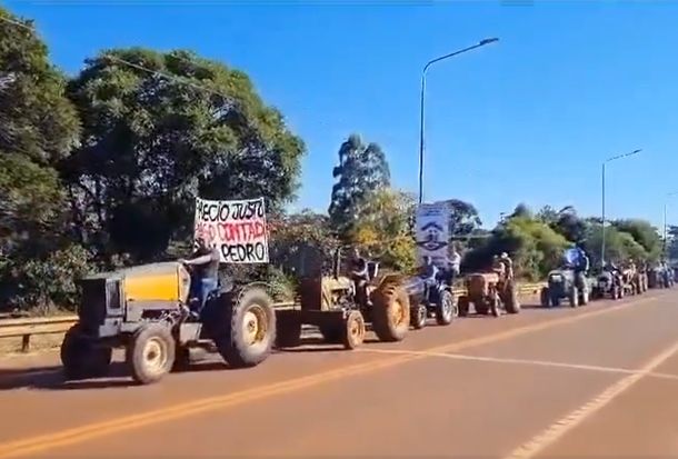Misiones: yerbateros hicieron un tractorazo por precios justos para la materia prima