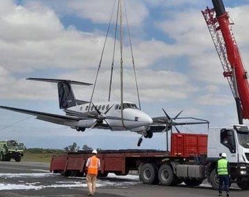 Salta: un avión llegó al aeropuerto sin tren de aterrizaje
