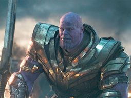 Militante de Milei hizo un meme sobre Avengers, pero sin entender la película, y es viral por las respuestas