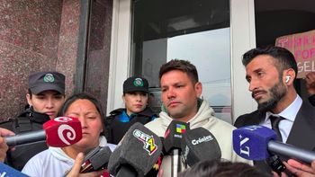 el colegio de abogados de comodoro rivadavia denunciaria a roberto castillo por representar al papa de angel el colegio de abogados de comodoro rivadavia denunciaria a roberto castillo por representar al papa de angel