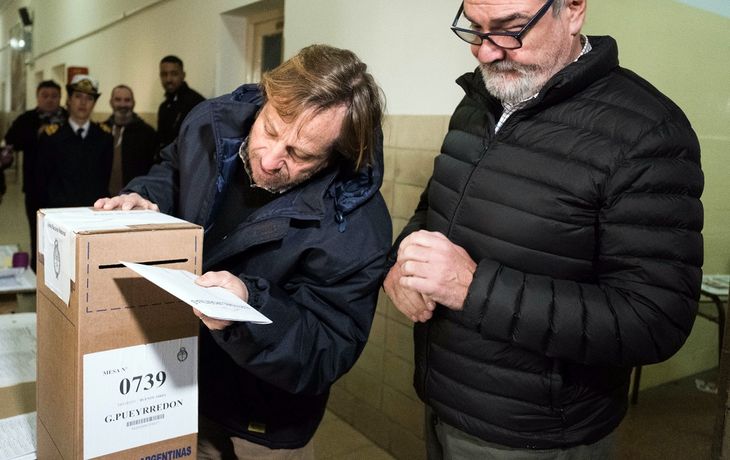 Córdoba y Santa Fe, distritos claves que podrían inclinar la balanza en un escenario ultrapolarizado