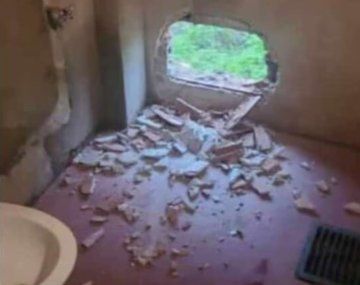 Los ladrones hicieron un boquete y se llevaron una fortuna