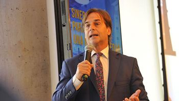 Lacalle Pou obtuvo el visto bueno del 46% de los uruguayos. Lacalle Pou obtuvo el visto bueno del 46% de los uruguayos.