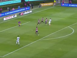 El uruguayo definió con clase tras una corrida memorable