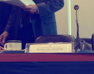 Diputados oficialistas debatieron sin Pollicita