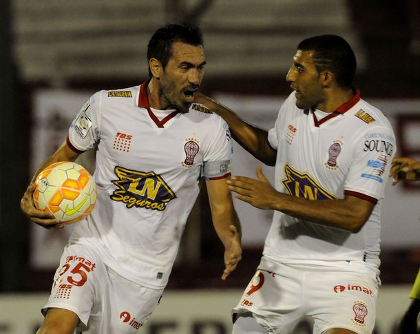Un nuevo copero: ¿Cuánto hace que Huracán no pierde un partido en la Libertadores?
