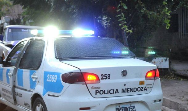 Los asaltaron cuando miraban el partido de la Selección en una pizzería