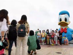 Encerraron a turistas en Disney de Shanghai por un brote de Covid-19