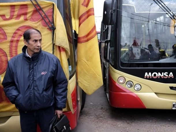 El Gobierno pide resarcimiento económico por un piquete de la línea 60