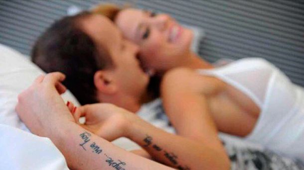 La foto hot de Insaurralde y Cirio en la cama